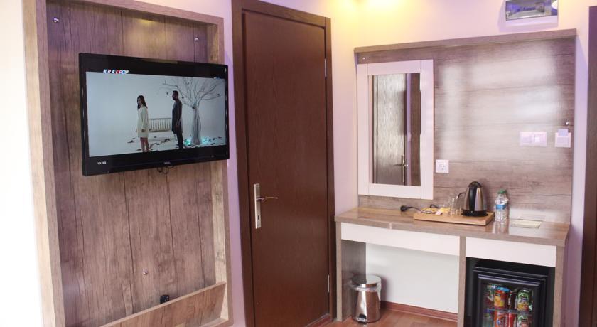 Vera Hotel Bandırma Buitenkant foto
